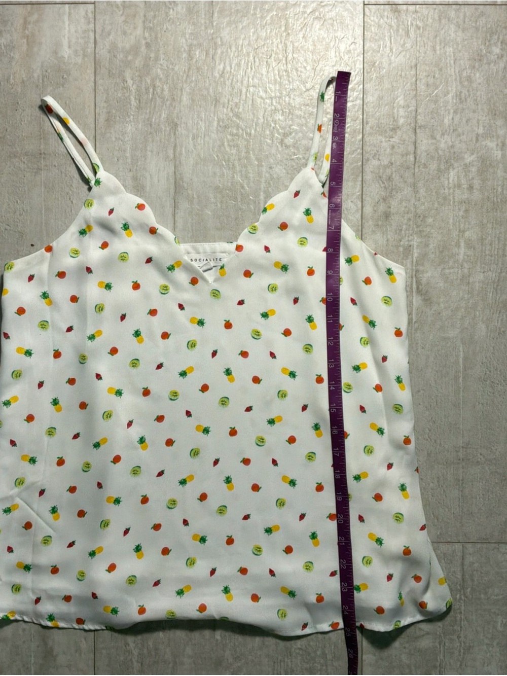 Socialite womens size M white fruit print scallop adjustable camisole tank top - Picture 10 of 12